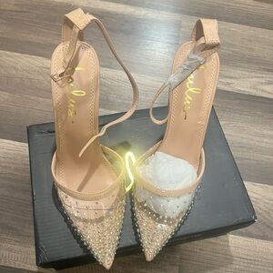 Lulus kezia heels nude size 8